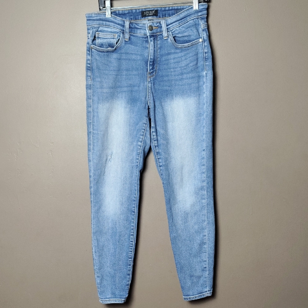 Judy Blue Slightly Distressed Skinny Jeans Size 5/27